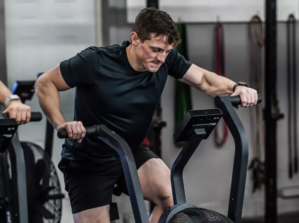 Local gym in Mankato with strength training equipment